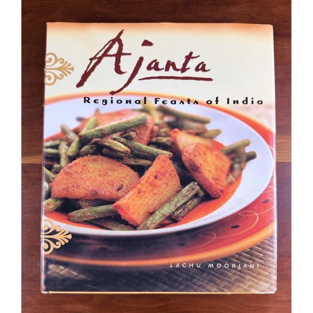 Ajanta: Distinctive Indian Cookbook Lachu Moorjani Hardcover